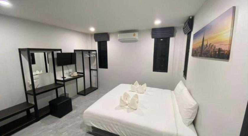 Hotel Sky'S House Chiang Mai Esterno foto